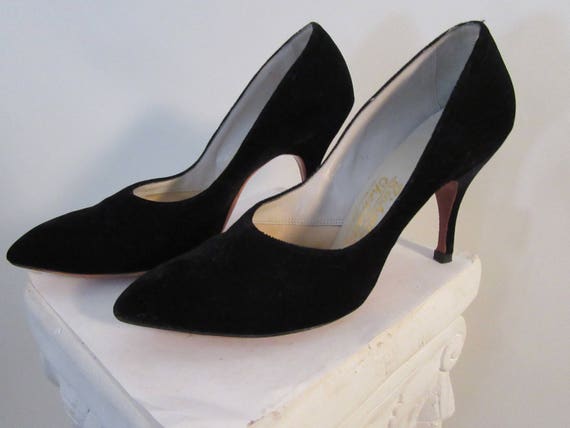 1960s Black Velvet Heels
