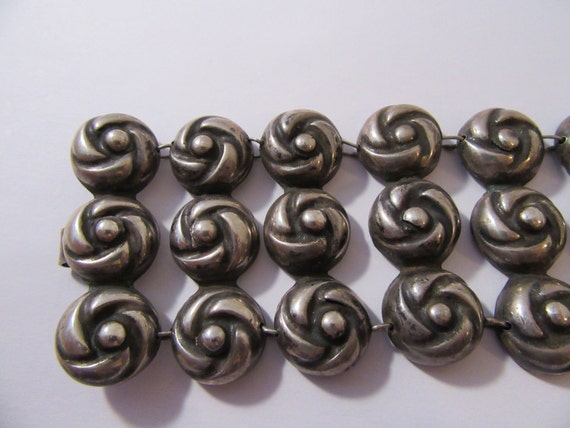 1940s Handmade Mexican Link Sterling Bracelet - image 3