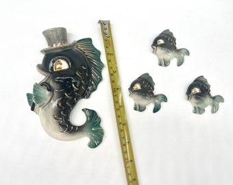 Napco 1950s daddy Fish with cane and top hat 3 babies  wall plaques vintage  ceramic kitsch