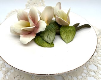 Dainty, thin capodimonte porcelain rose figurine