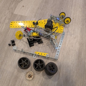 Vintage A.C. Gilbert Erector Set Parts Lot  Motor, Wheels, Pulleys, Axels