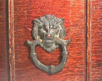 Brass Victorian Lion Head Drawer Pull