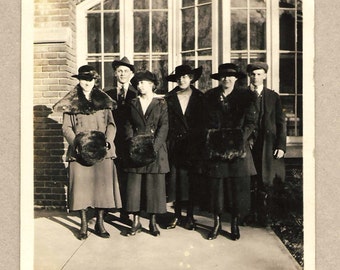 Vintage Photo of Men and Women circa 1920s