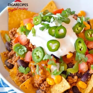 Gehendes Taco-Auflauf-Rezept: Einfaches Abendessen mit Käse (Instant Download PDF)
