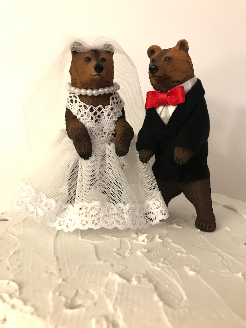 Bear Wedding Cake Topper Mr. and Mrs Bear Bear Love
