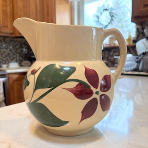 Large Vintage Watt Pottery #17 Starflower Pattern Pitcher RARE ~ Excellent Condition