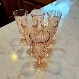 Set of 6 Vintage Arcoroc Luminarc Champagne Flutes Made in France ~ Swirl Pattern