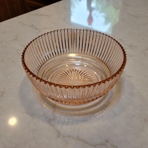 Vintage Pink Depression Glass Anchor Hocking Queen Mary Ribbed Bowl Starburst