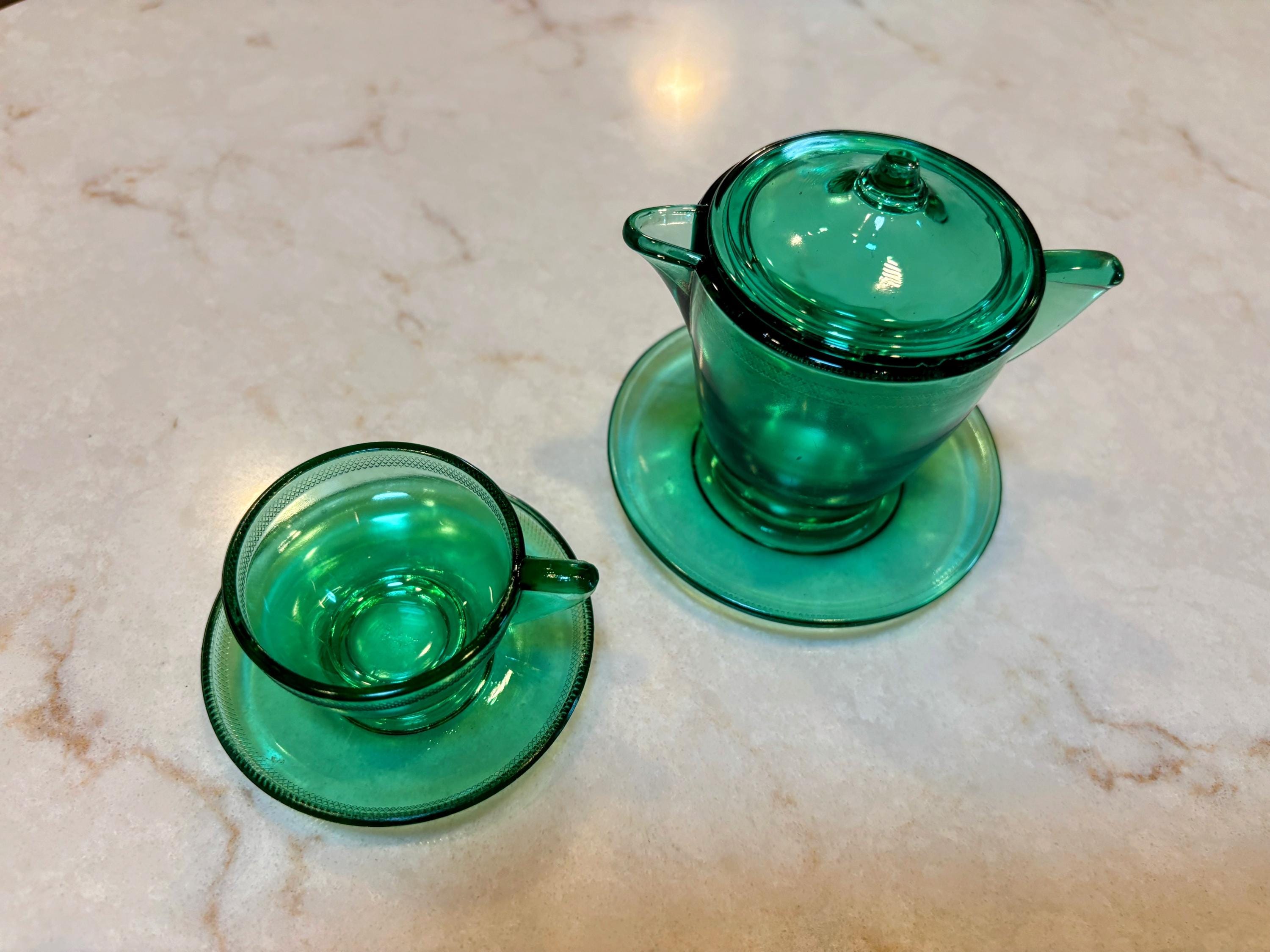 Set of 5 Vintage Akro Agate Glass Uranium Child's Play Time Tea