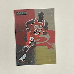 1997-98 Upper Deck Collectors Choice Starquest #SQ83 Michael Jordan Bulls Card image 1