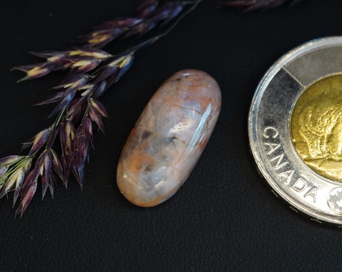 Oval Peristerite Cabochon