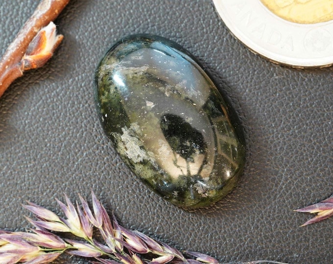 Oval Serpentine Cabochon