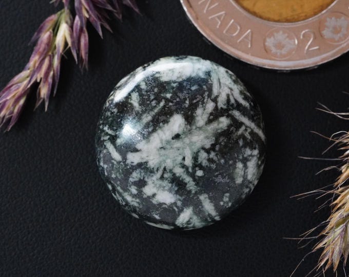 Round Flower Stone Cabochon