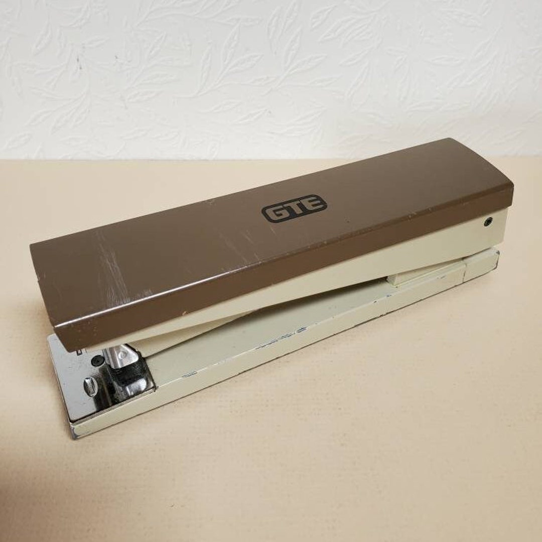 GTE Stapler, General Telephone, ACCO 30 Desk Top Stapler, Made in USA