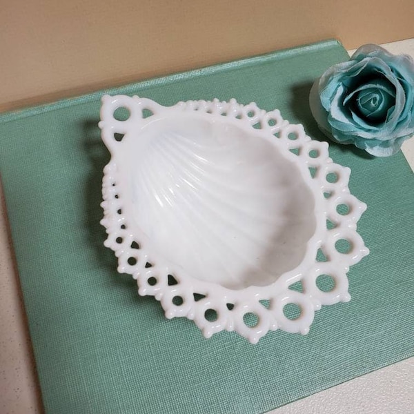 SMALL Westmoreland White Milk Glass Dish in Shell Design, Seashell Soap Dish, Trinket Dish - Oak Hill Vintage Lot B