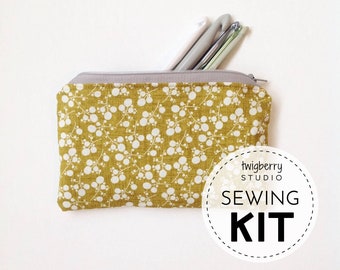 Zip Bag SEWING KIT, Beginner Zipper Notions Pouch Sewing Kit, Modern Sewing Kit, Simple Bag Sewing Pattern, Easy Sew Project, Small Purse