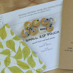 small zip pouch sewing pattern kit