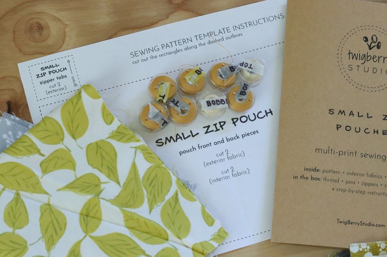 small zip pouch sewing pattern kit