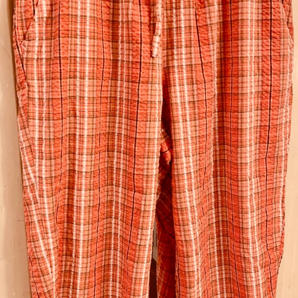 Retro Seersucker Cropped Pants, Size Large, Vintage Thrift, Cool Capri Chic, Shabbyfab Funwear