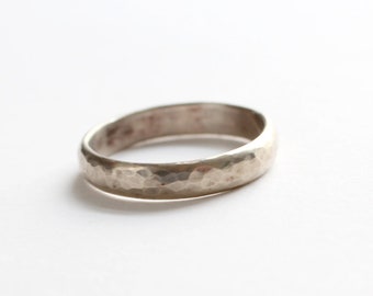 Rustic hammered White Gold Ring, handmade in solid 14K gold