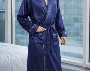Bata de seda azul marino para hombre, ropa de estar ligera, regalo personalizado
