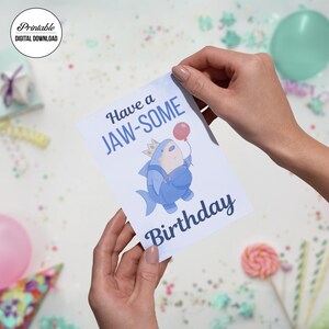 Cartão de aniversário de aquarela de animais para download, cartão digital, cartão para impressão de animais, Feliz aniversário tubarão, Cartão de aniversário, cartão para amantes de animais, mar