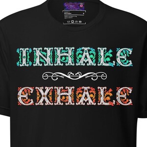 Einatmen / Ausatmen Unisex T-Shirt