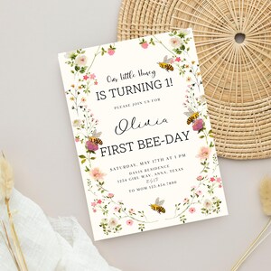 Bee First Birthday Invitation, 1st Birthday Girl, Honey Bee Invite, Floral Bee Party Template, Editable Bee Day Invitation