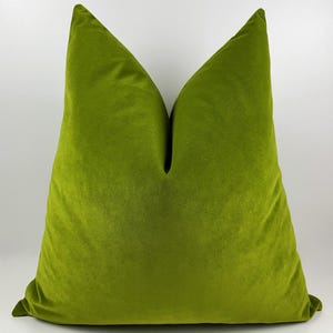 Pistachio Green Velvet Pillow Case for Bed Arrangement, Green Throw Pillow, Green Velvet Euro Sham Cover, Decorative Pillow, 26x26, 18x18