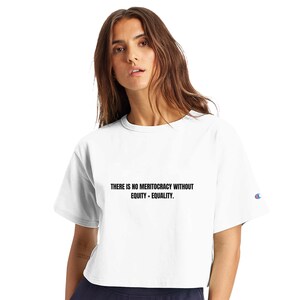 Maglietta corta Pro DEI / Abbigliamento comodo / Ispira gli altri alla compassione