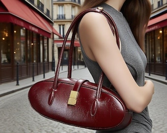 Oval Cowhide Leather Bucket Bag for Women – French Vintage Shoulder Purse, Handmade Crossbody Tote, Minimalist Gift for Her