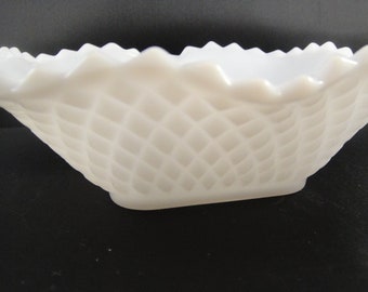 Milk Glass Bowl Diamond Cut Pattern Ruffled Edge Candy Dish