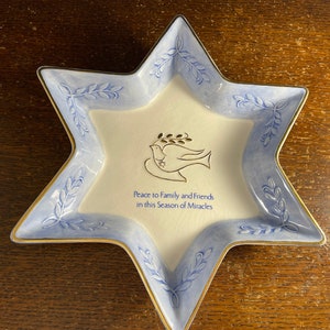 Star Shaped China Bowl Peace to Family and Friends in this Season of Miracles