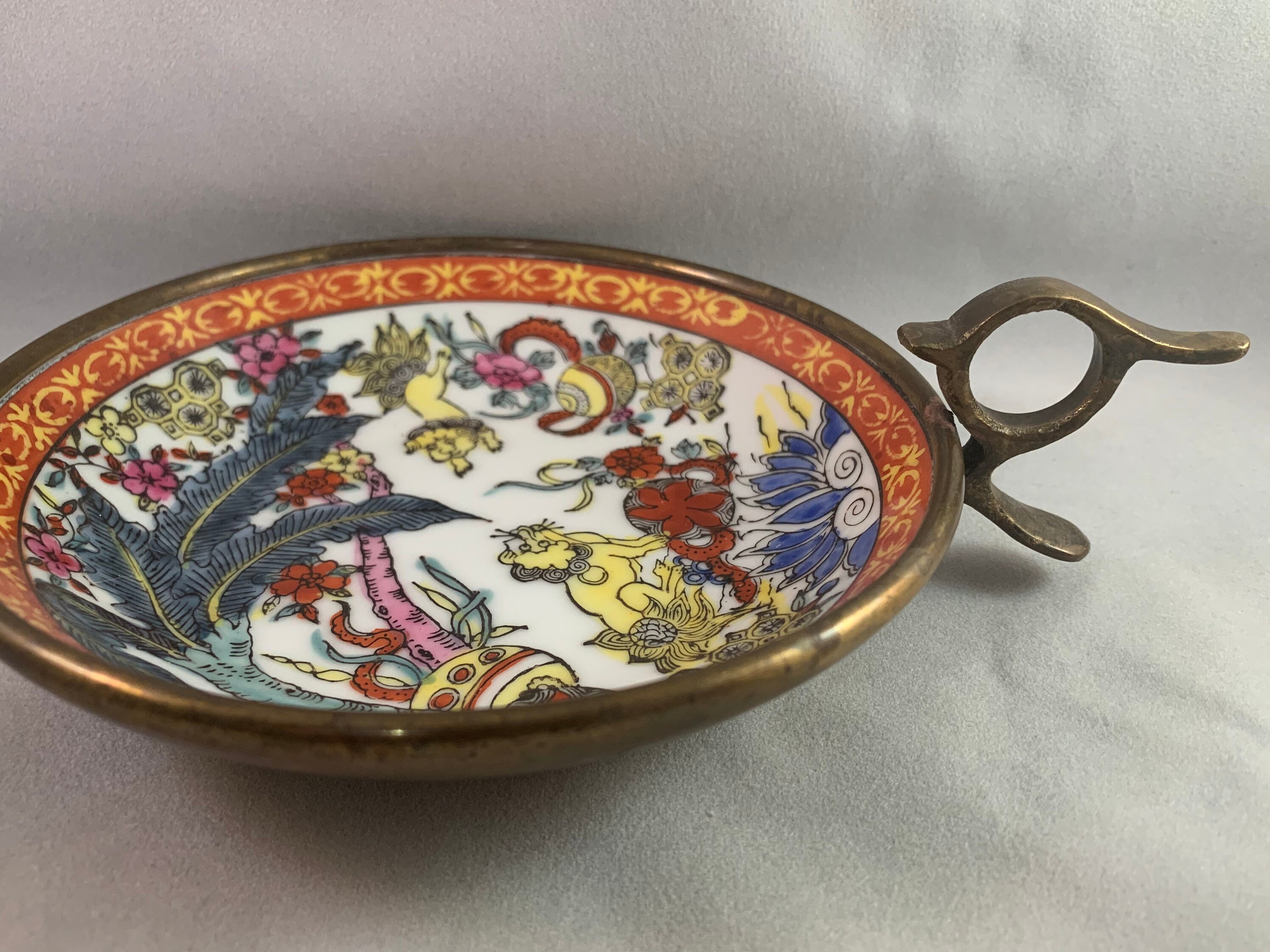 China Bowl Wrapped in Brass With Handle Chien Jardin Hong