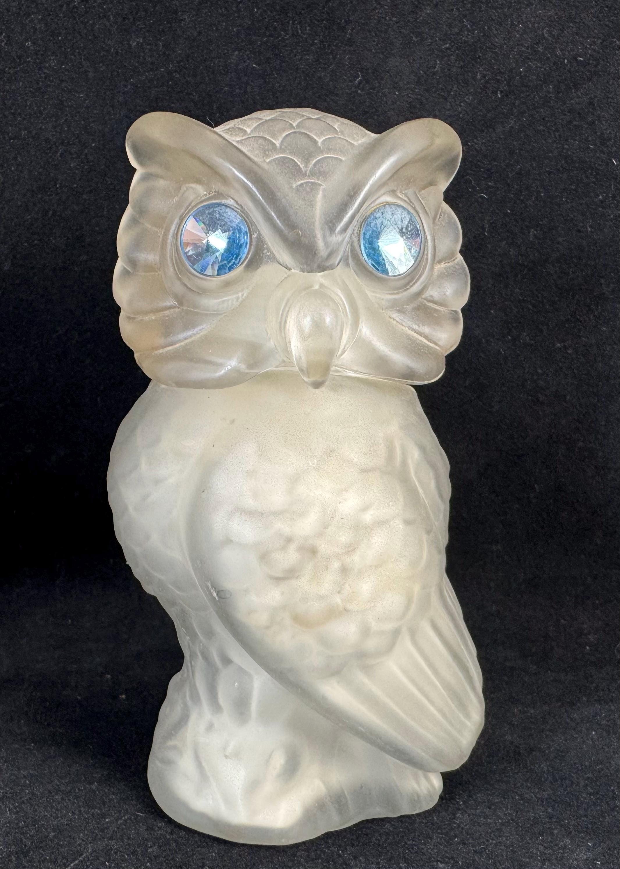 Avon Snow Owl Glass Powder Bottle