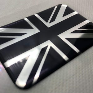 United Kingdom Flag 3D Domed Decal - High-Quality Gel Sticker for Vehicles & More | Weatherproof UK Emblem. Size 64x44mm. Silver black. 1pcs