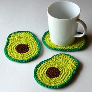 Avocado Drink Coasters Set, Crochet Housewarming or Hostess Gift, Kawaii Avocado Decor, Avocado Toast Lover Gift, Vegan Gift, Foodie Gift