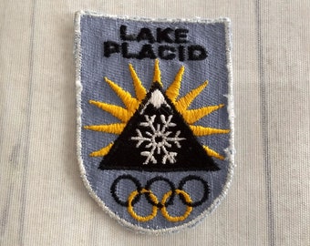 Sew on New York Lake Placid XIII Winter Games 3/" Vintage Olympics Patch