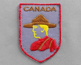 Shabby Used Vintage Canada Patch 2.75", Canadian Mountie Collectible, RCMP Memorabilia, Travel Souvenir