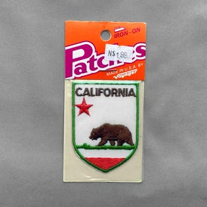Vintage California Travel Patch 2.75", State Flag Souvenir, Embroidered Bear, Voyager NIP