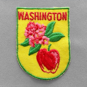 Used Vintage Washington Patch 2.6&quot;, State Flower Fruit, Coast Rhododendron, Apple, Seattle Souvenir, Pacific Northwest, Spokane, Leavenworth