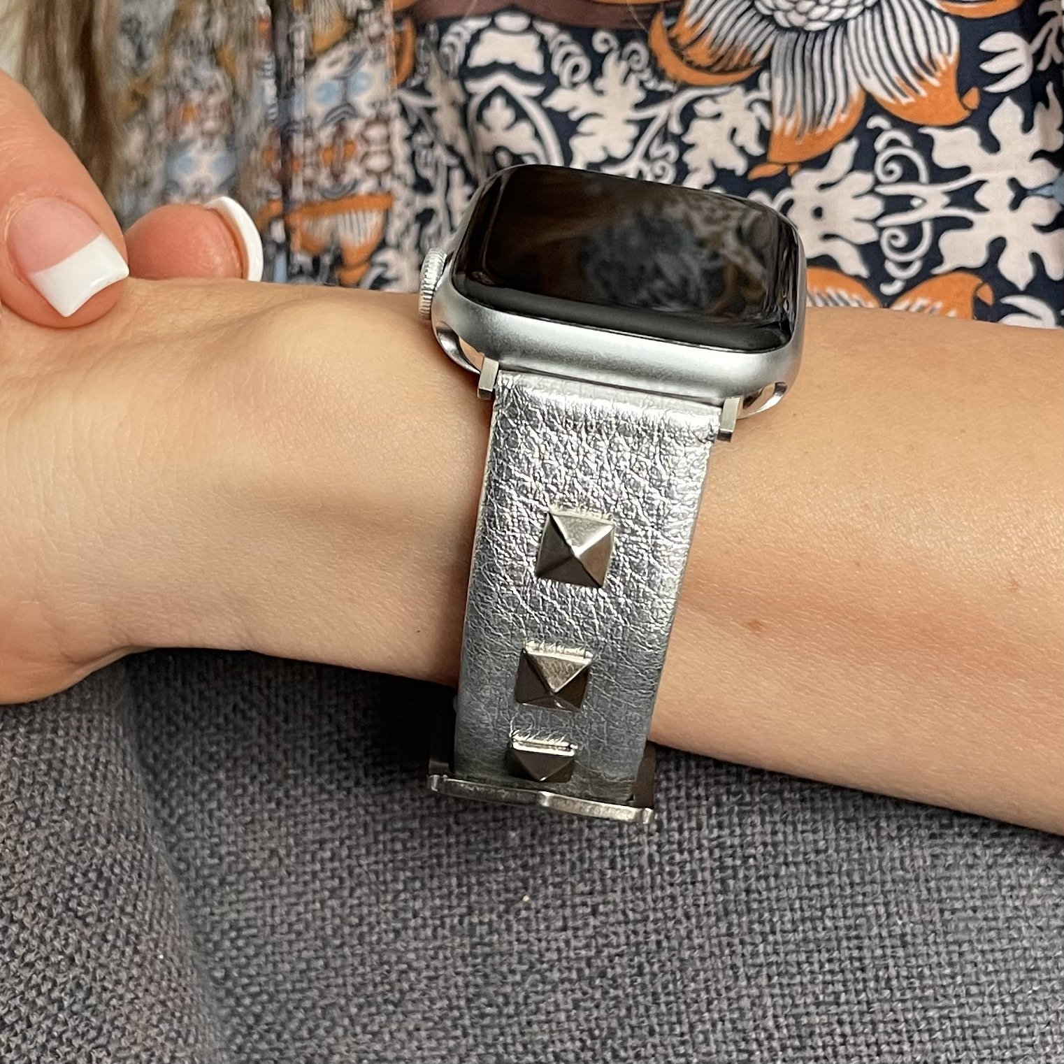 Studded apple watch band Clearance