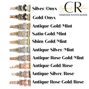 Puede incluir: Diez bandas diferentes para Apple Watch con varios colores y adornos. Las bandas est&aacute;n etiquetadas con sus combinaciones de colores, incluyendo Plata/&Oacute;nix, Oro/&Oacute;nix, Oro Antiguo/Menta, Oro Sat&eacute;n/Menta, Oro Brillante/Menta, Plata Antigua/Menta, Oro Rosa Antiguo/Menta, Oro Antiguo/Rosa, Plata Antigua/Rosa y Oro Rosa Antiguo/Rosa.