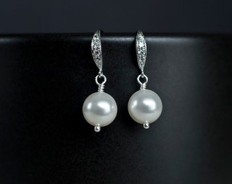 Bridal Pearl Earrings ,White/Ivory Swarovski Single Pearl Earrings, Pearl Wedding Earrings, Small Pearl Earrings, Pearl Jewelry