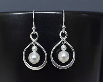 Sterling Silver Infinity Earrings, Sterling Silver Infinity Pearls Earrings, Bridesmaids Gift