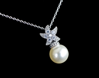 Bridal Necklace, Starfish Necklace,Starfish Pearl Necklace, Beach Theme Wedding Necklace, Destination Wedding Jewelry, Bridal Pearl Necklace