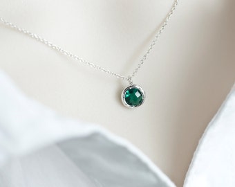 Green Emerald  Necklace, Green Emerald Round Glass Drop, Bridesmaids Gift, Dainty Everyday Necklace
