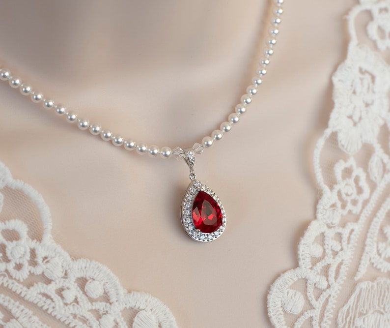 Collier rubis rouge, collier de mariée, collier de perles de mariée et goutte d'eau rubis rouge, collier siam rouge, bijoux de mariée de mariage image 1