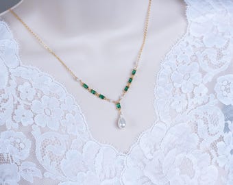 Collana vintage in stile romantico con smeraldi, girocollo da sposa con perle e smeraldi CZ, collana vintage con perle Swarovski CZ e smeraldi