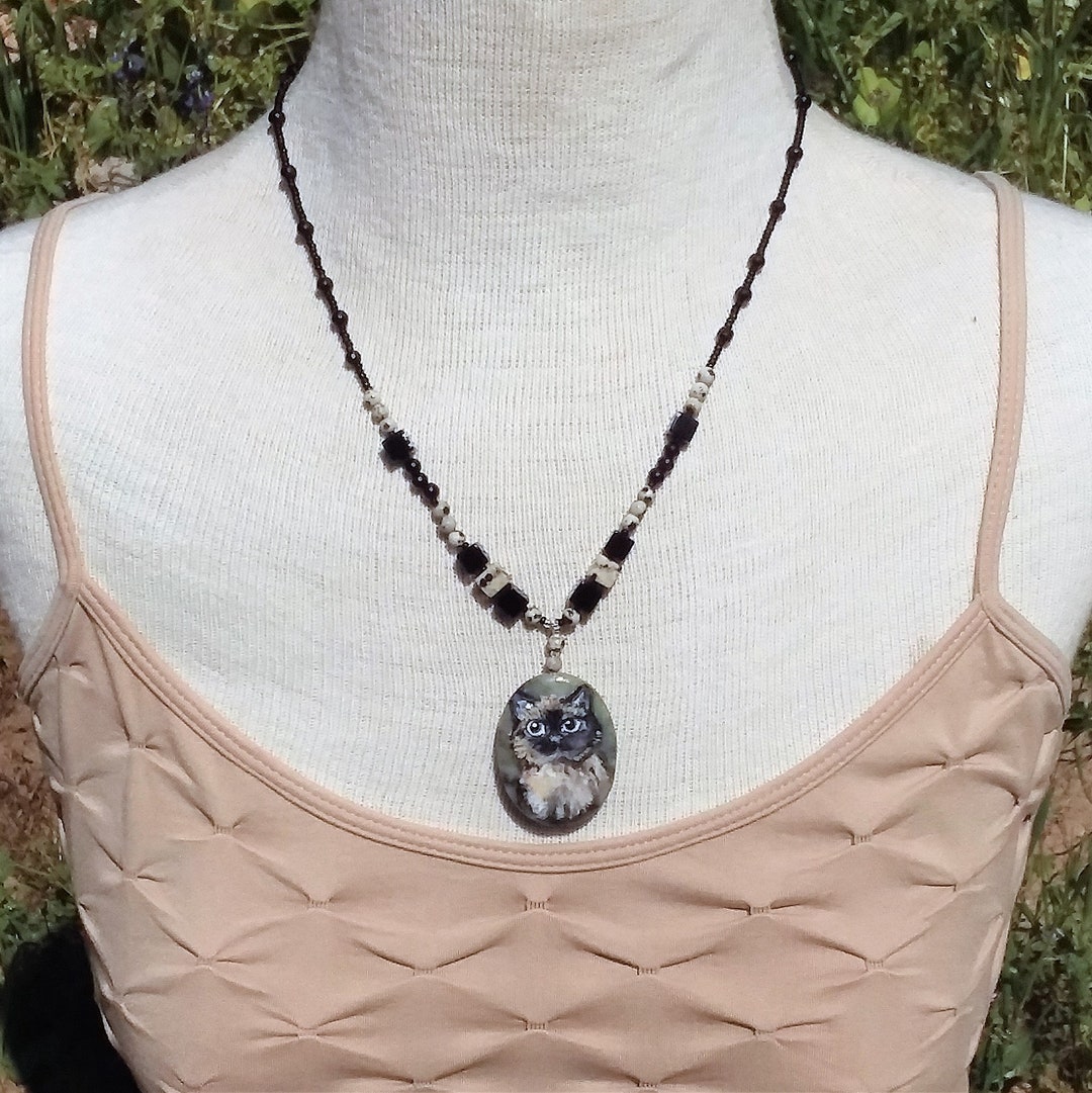 Siamese Cat Pendant Necklace, Cat Necklace, Serpentine Pendant Necklace
